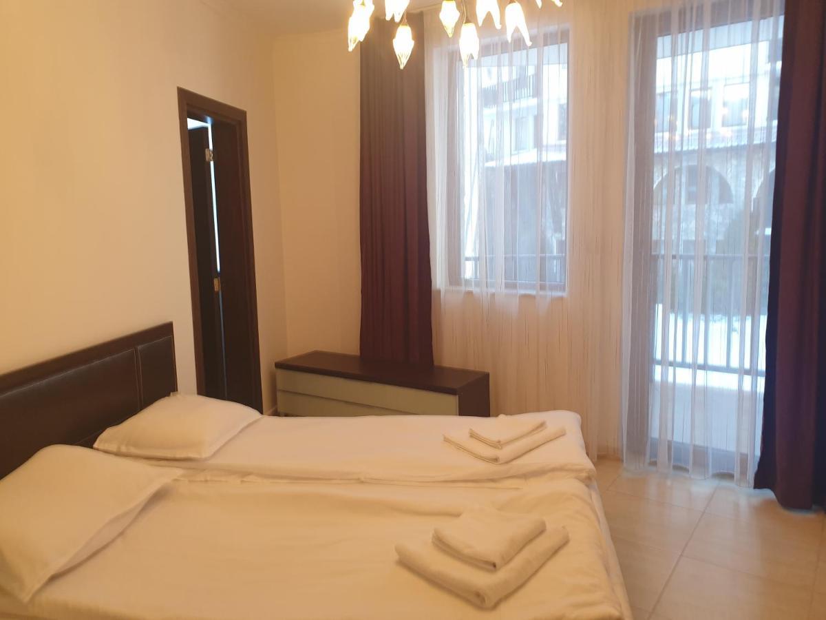 Grand Monastery Hotel Apartments Pamporowo Exterior foto